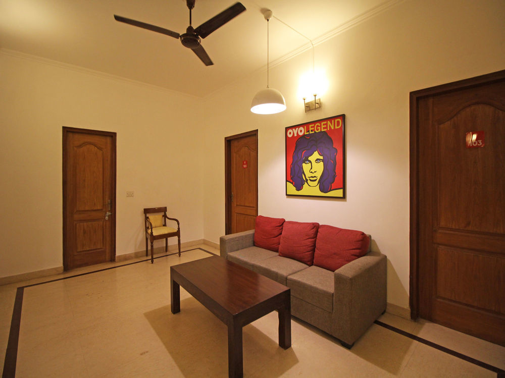 Oyo Flagship 592 Hauz Khas Village Nova Deli Exterior foto